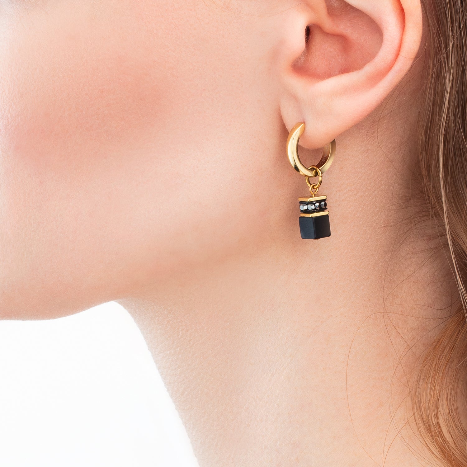 EAR ME UP Charm GeoCUBE® oro-nero
