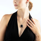 Collana Amuleto Spikes Square Onice argento-nero