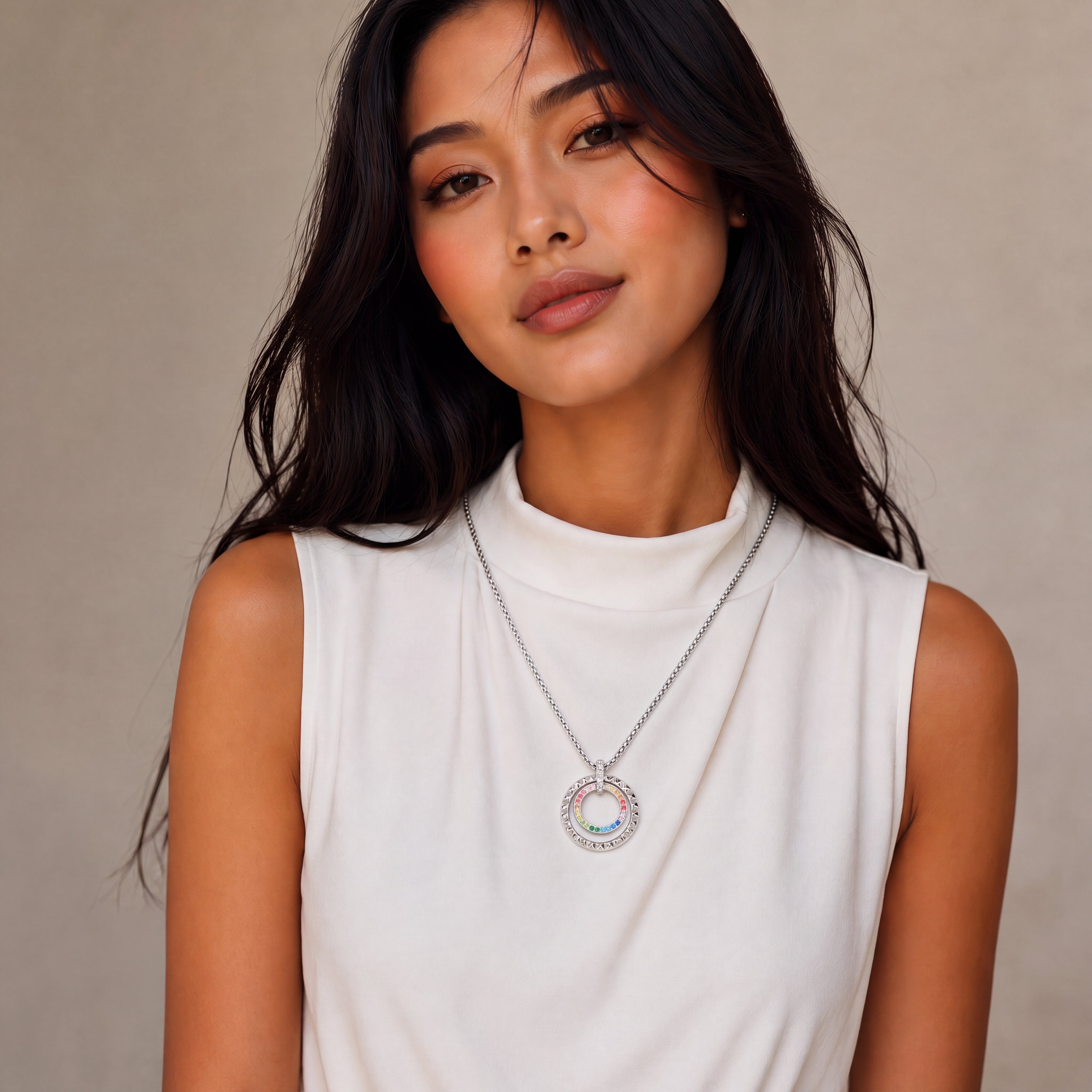 COEUR DE LION Collana Circle Duo Crystal oro – indossato