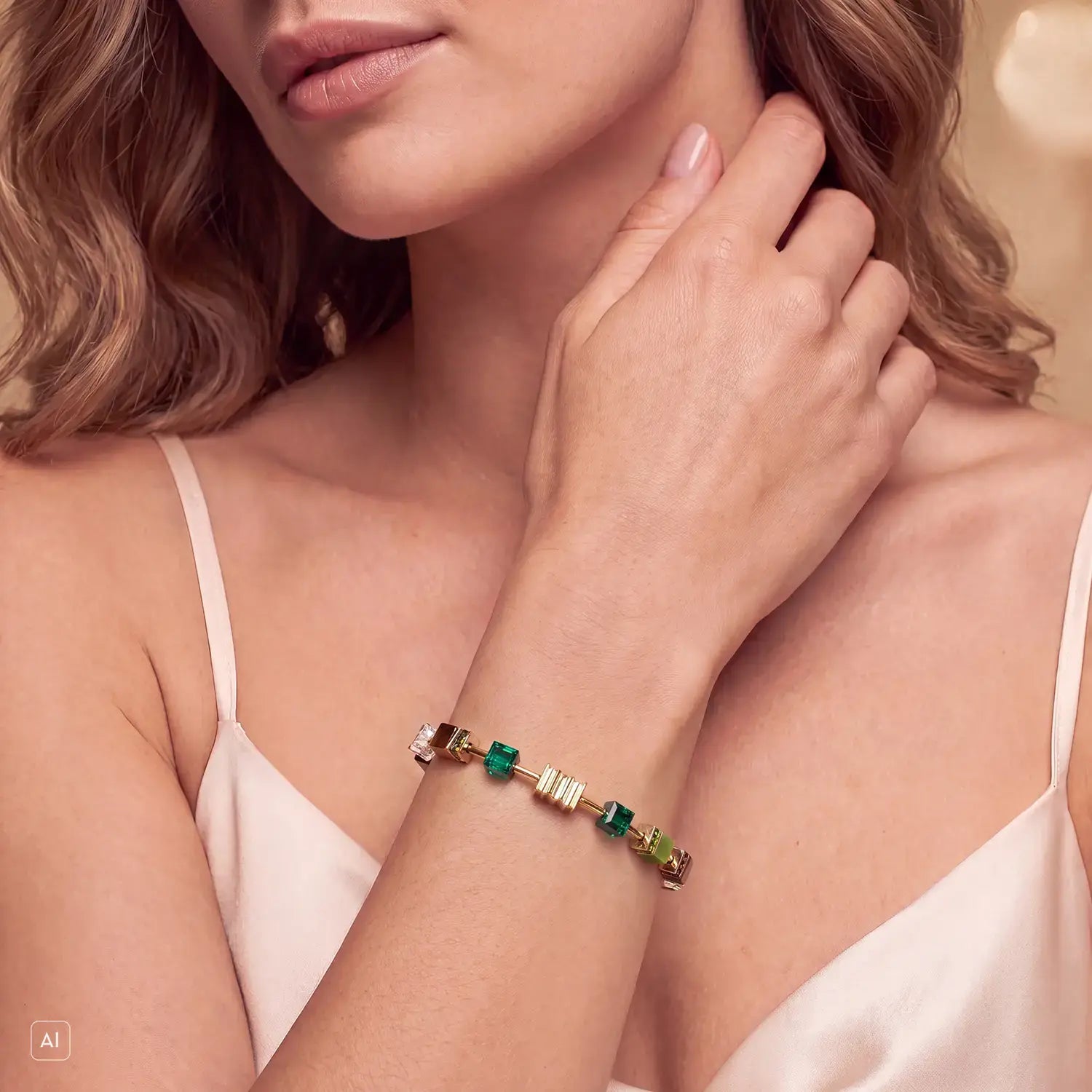 COEUR DE LION Bracciale GeoCUBE® Iconic Wave Forest oro – indossato
