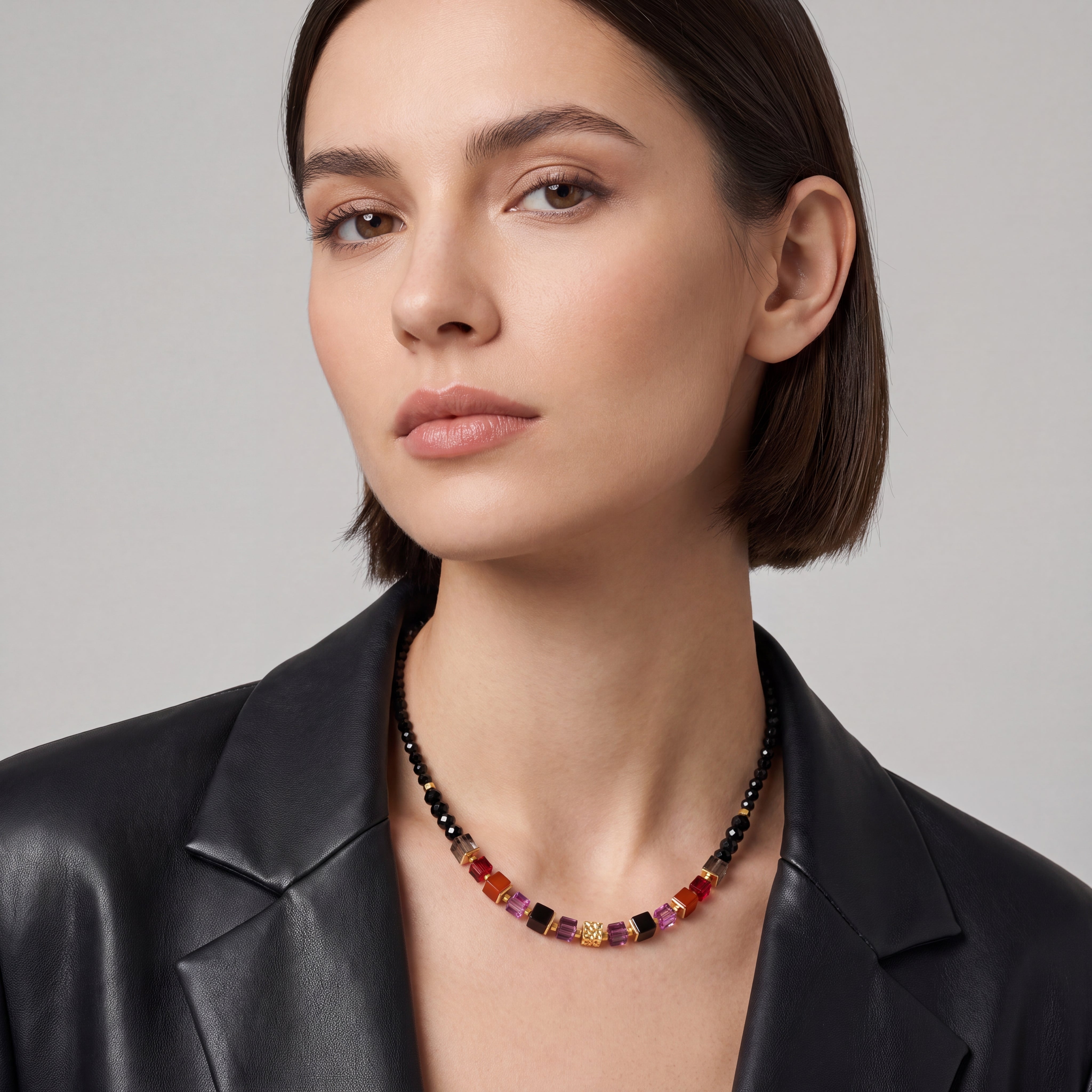 COEUR DE LION Collana Cube Mix Precious Berry oro – indossato