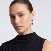 COEUR DE LION Creoli GeoCUBE® Precious Classic Ruby Noir – indossato