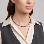 COEUR DE LION Collana Wave Cube Flow argento-blu – indossato