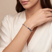 COEUR DE LION Bracciale Fusion Offset Graphic verde-petrolio – indossato