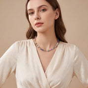 COEUR DE LION Collana GeoCUBE® Iconic Precious Pastel Garden – indossato