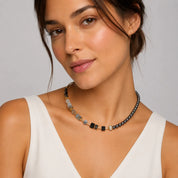 COEUR DE LION GeoCUBE® Precious Fusion Pearls Collana Anthracite Glow – indossato