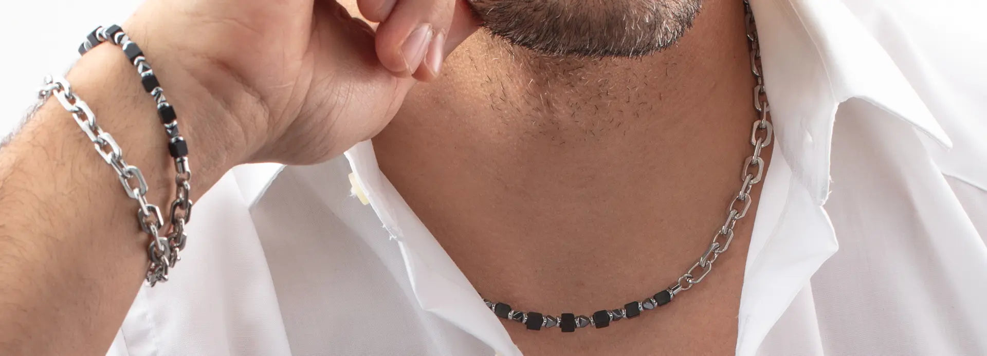 FS26_Unisex-Armbaender_Mobile.webp