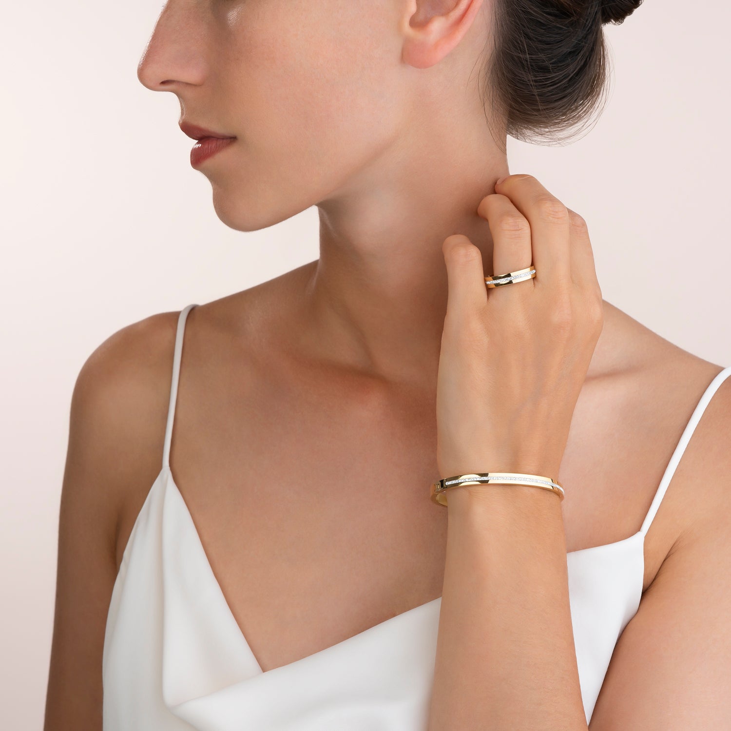 Bracciale acciaio inox oro e cristalli pavé strisce cristallo