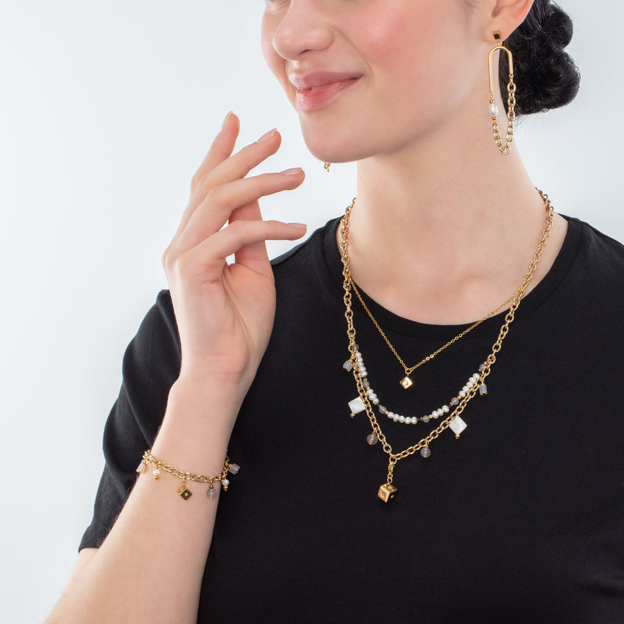 Bracciale boho bianco-oro con perle d'acqua dolce