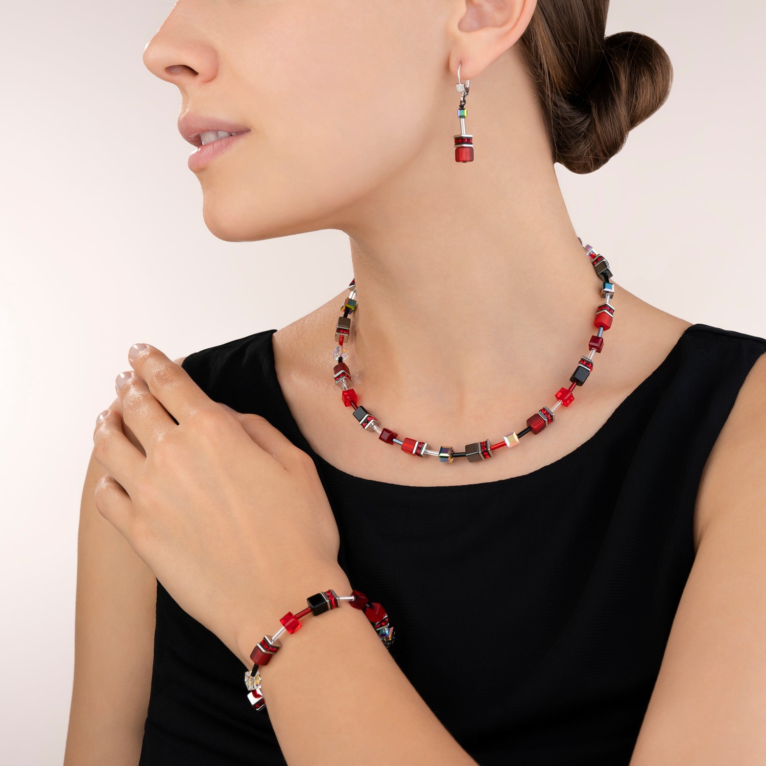 Collana GeoCUBE® rosso-ematite