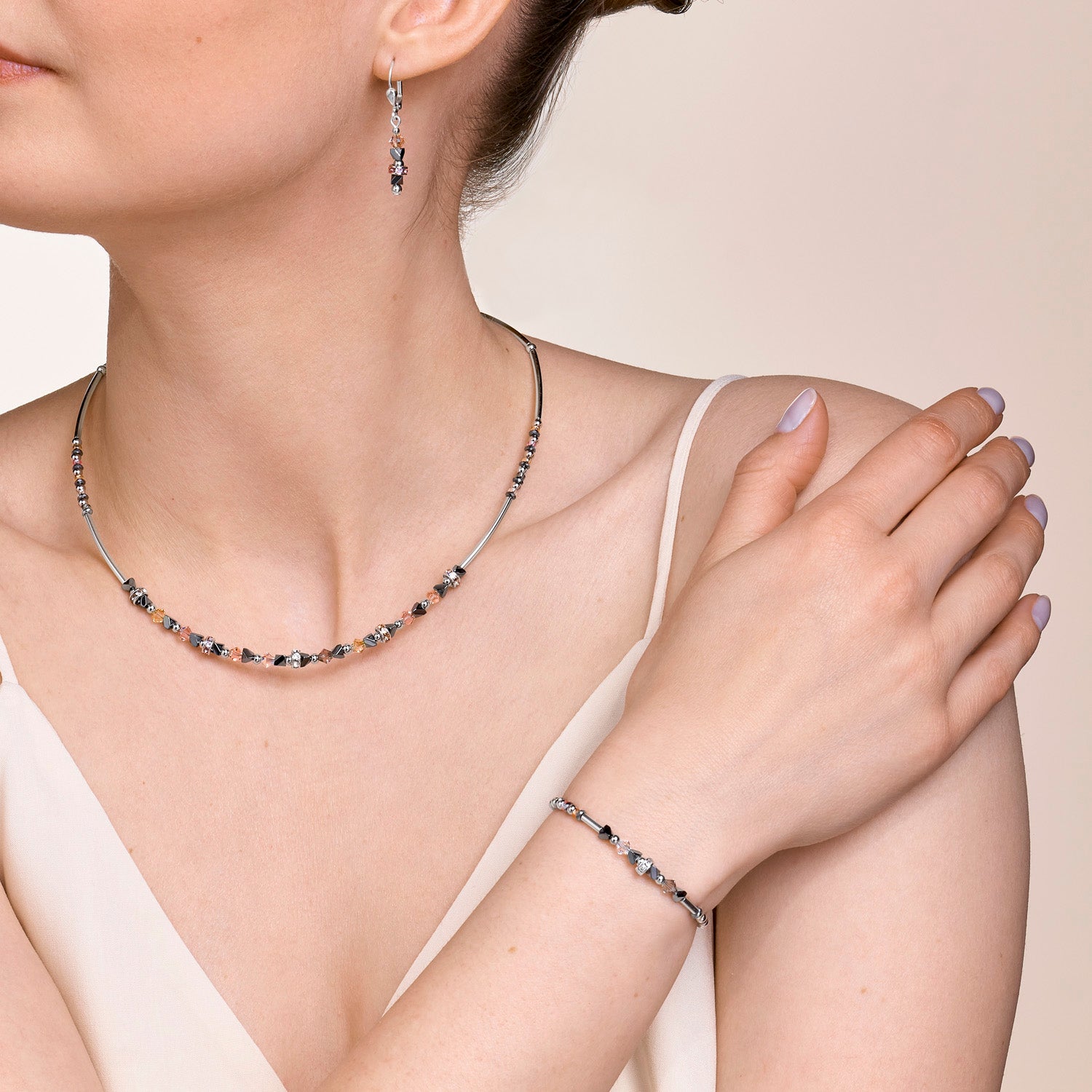 Bracciale Fine & Edgy Ematite & Cristalli & Acciaio inossidabile rosa-pesca