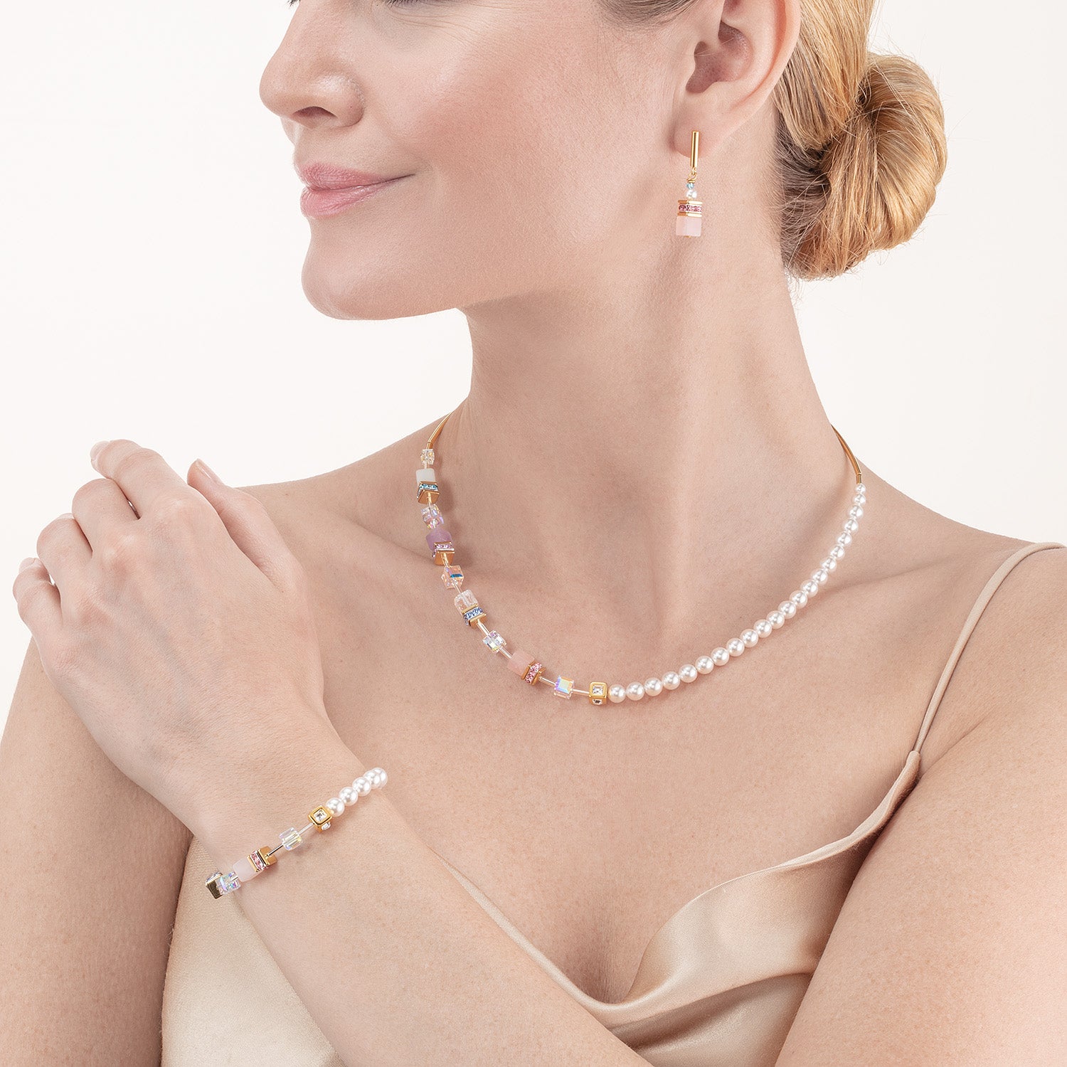 Collana GeoCUBE® Precious Fusion Pearls multicolor pastello