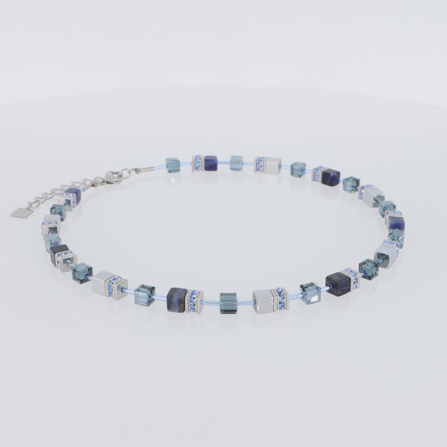 Collana GeoCUBE® sodalita ed ematite blu