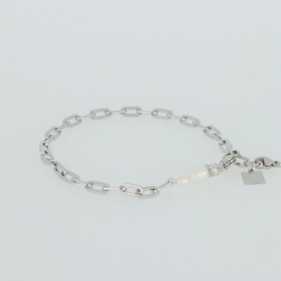 Bracciale Modern Chain argento e charm con perle d'acqua dolce